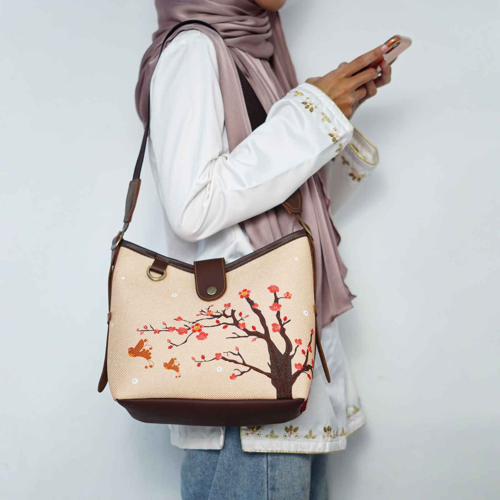 Lumi — gambar 3