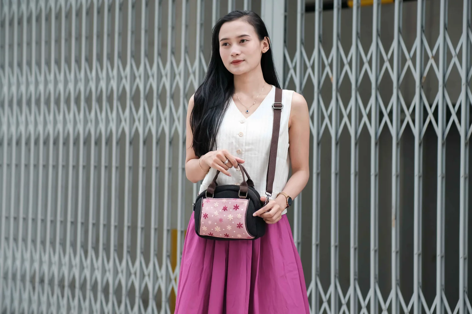OOTD Makin Stand Out dengan Tas Handmade yang Unik dan Berkarakter
